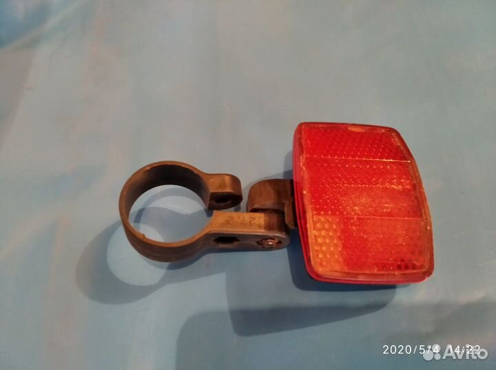 Отражатель на велик