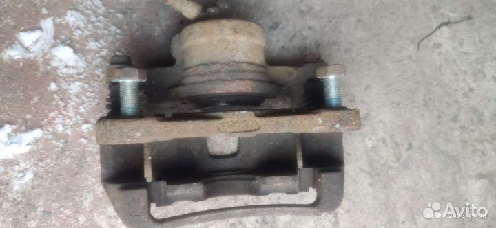 Суппорт тормозной передний шевроле лачетти