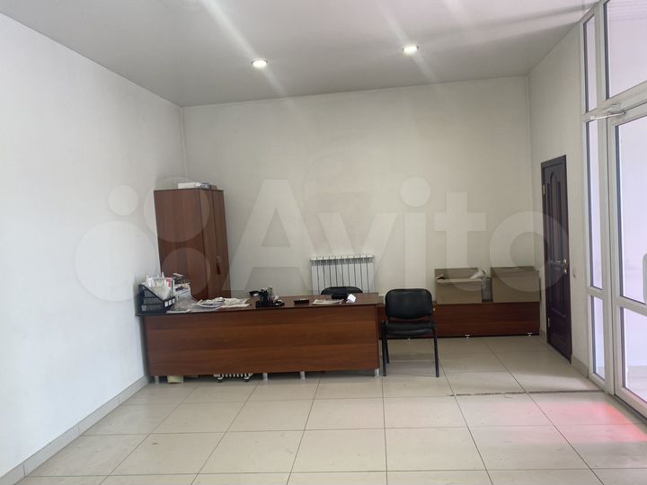 Здание, 430 м²