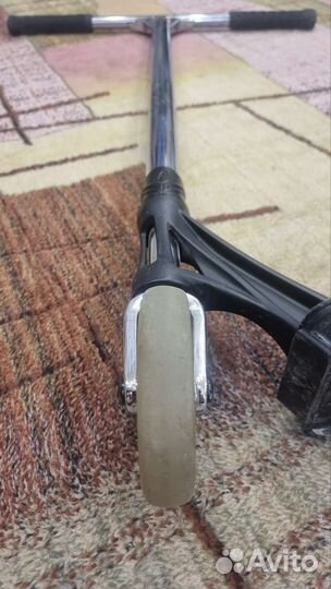 Трюковой самокат блант