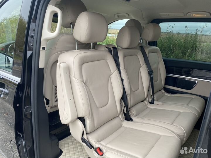 Аренда минивэна Mercedes V-класс