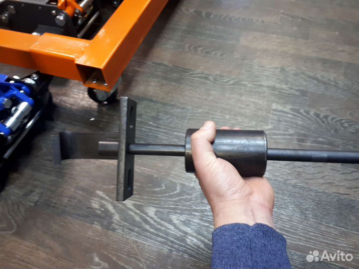 Молоток обратный с крюком и пластиной 2кг