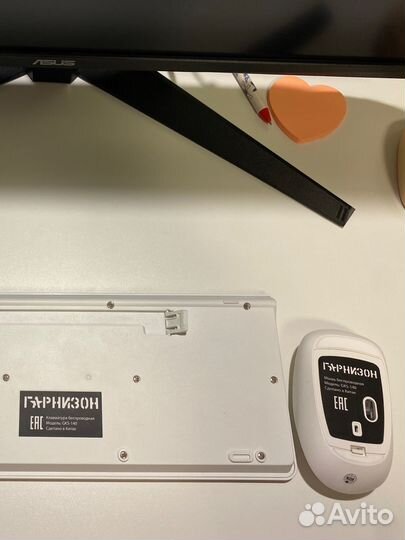 Беспроводная клавиатура и мышь