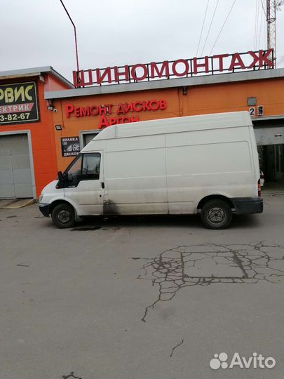 Ford Transit цельнометаллический, 2001