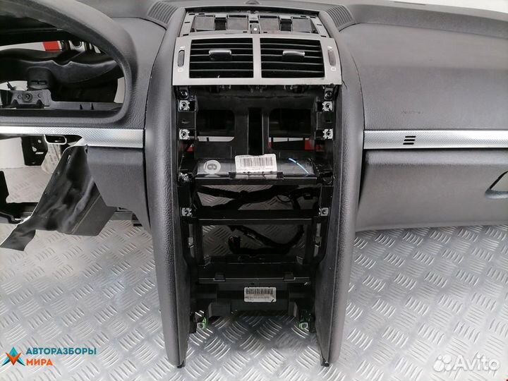 Панель передняя салона (торпедо) Peugeot 407 2005