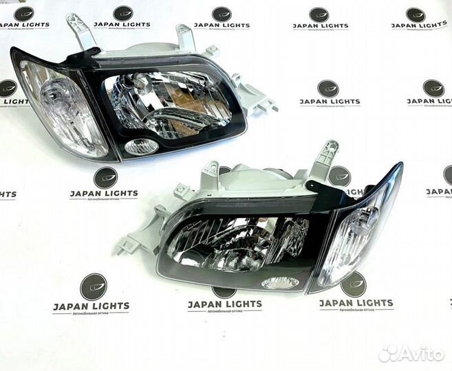 Фары хрустальные передние Toyota Town Ace Lite Ace