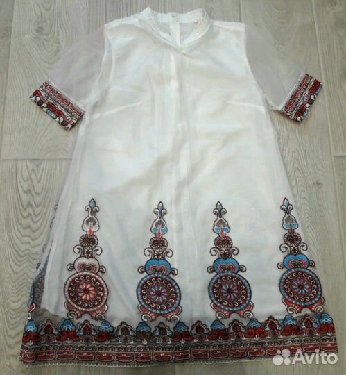 Кружевное платье