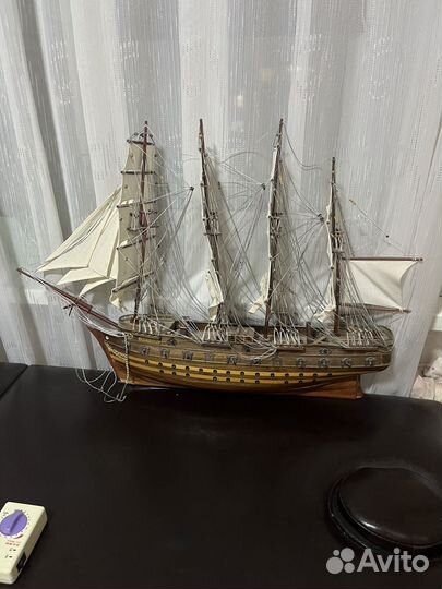 Модель карабля