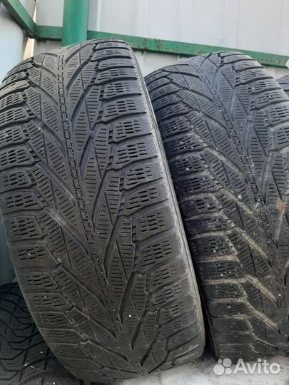 Nokian Tyres Hakkapeliitta R2 SUV 225/60 R17