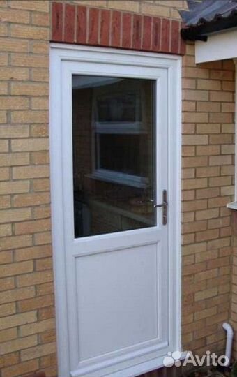 Входные группы пластиковые двери