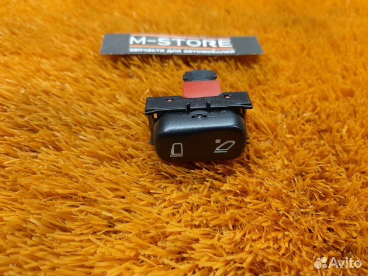 Кнопка складывания зеркал Mercedes-Benz M-Class