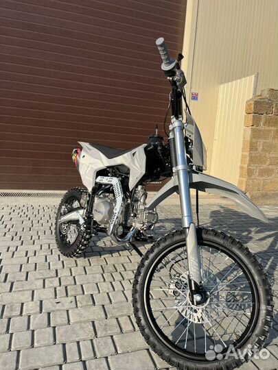 Питбайк Regulmoto five EA (полуавтомат кпп)