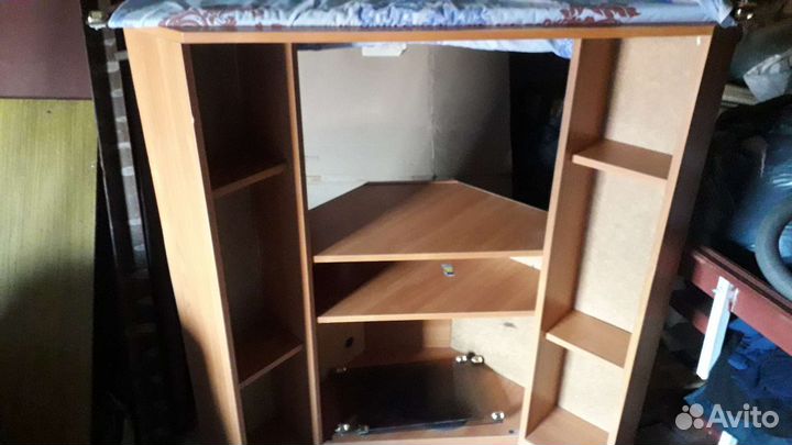 Тумба под телевизор