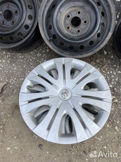 Диски тойота 16 и оригинал колпаки