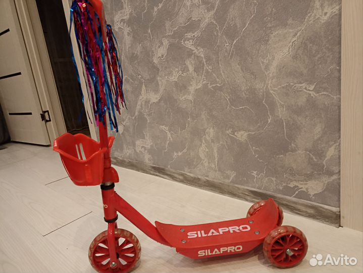 Продам детский самокат