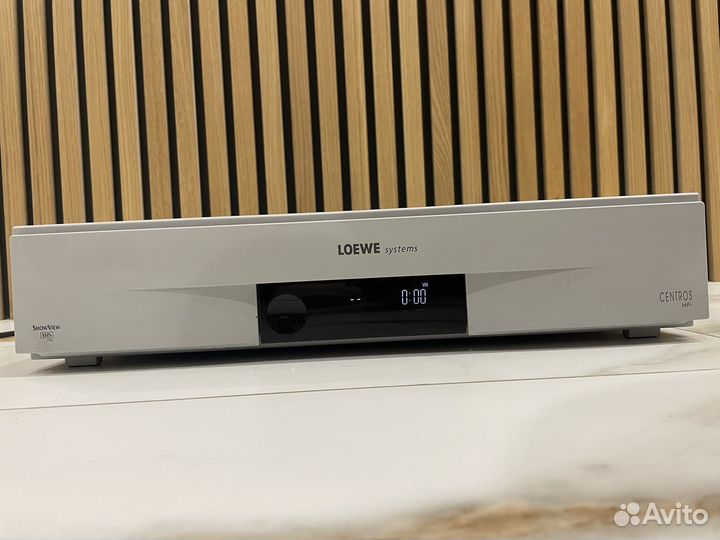 Видеомагнитофон Loewe centros 6156 H