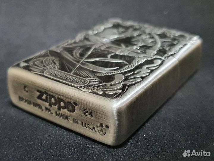 Зажигалка Zippo Armor - Chiron