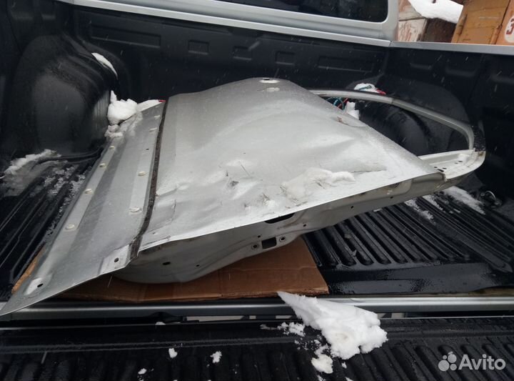 Дверь передняя правая Suzuki Grand Vitara 3D 2005+