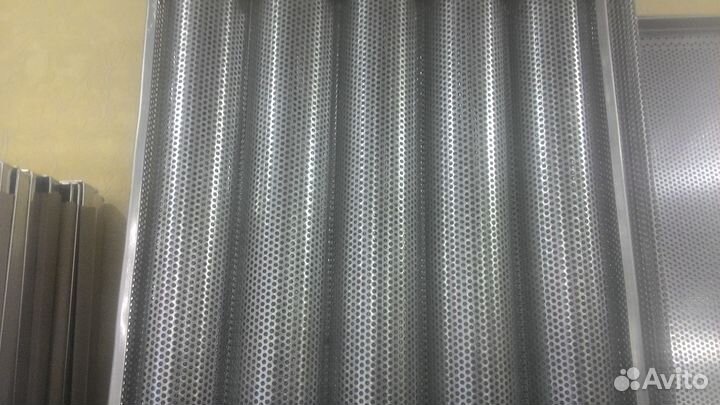 Противни пекарские, перчатки пекарские