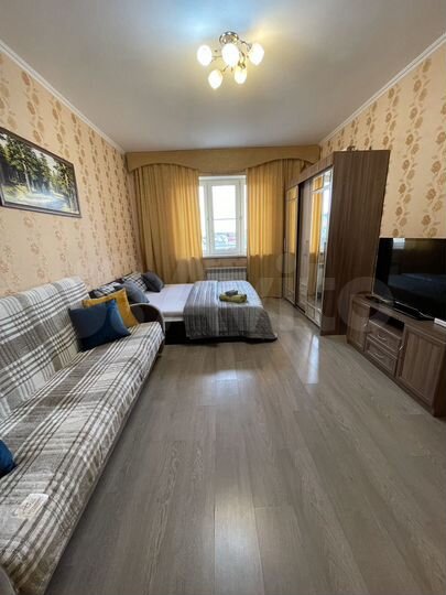 1-к. квартира, 40 м², 1/10 эт.