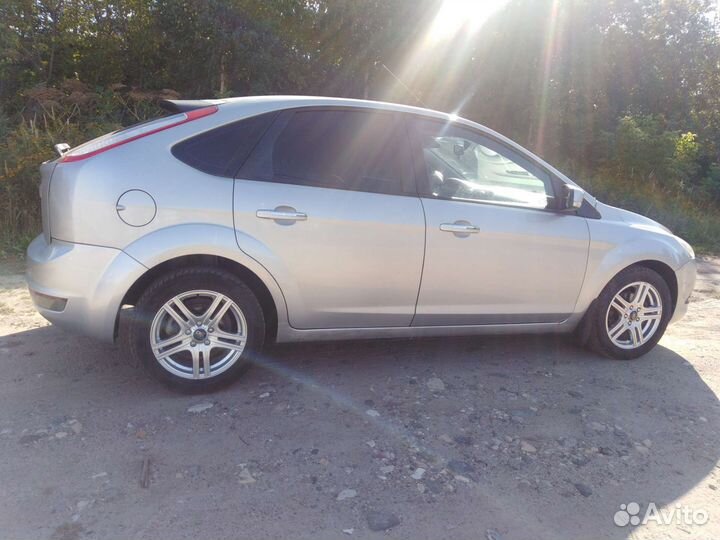 Ford Focus 1.6 МТ, 2010, 199 000 км