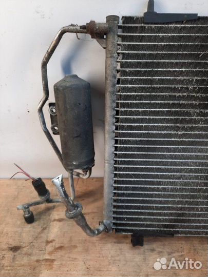 Радиатор кондиционера Peugeot 206 кабриолет 2.0