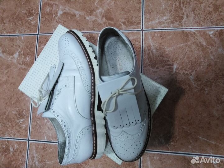 Продам туфли