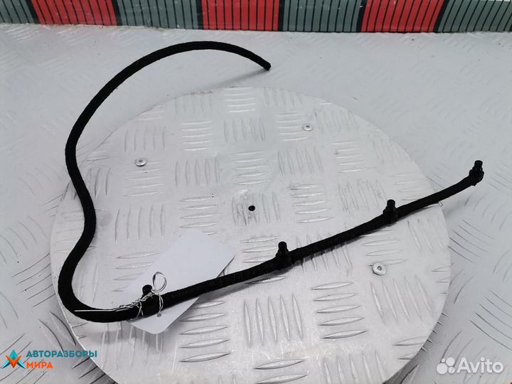 Трубка обратки форсунок BMW 3 E46 2002 13537787485