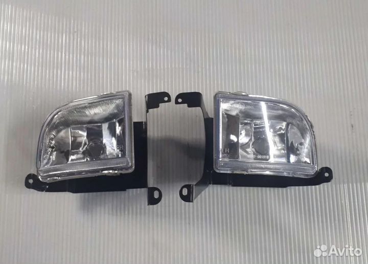 Фара противотуманная 96551093 Chevrolet Lacetti