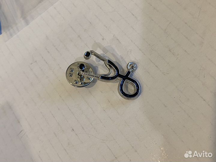 Значек фонендоскоп