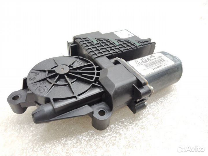 Мотор стеклоподъемника задний левый Skoda Fabia