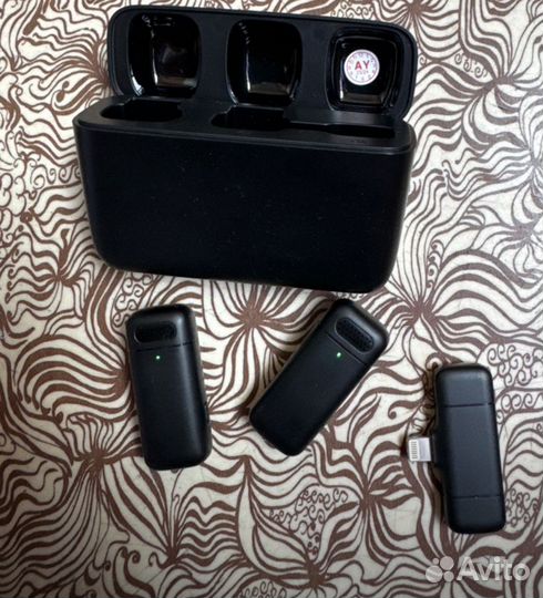 Микрофон беспроводной петличный для айфон/iPhone