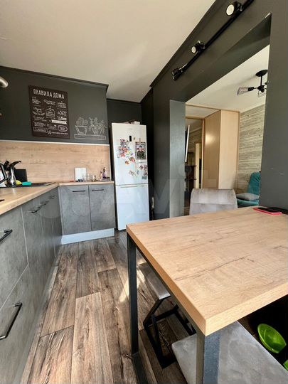 4-к. квартира, 73,6 м², 3/9 эт.