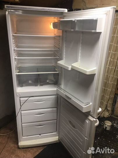 Холодильник. Атлант