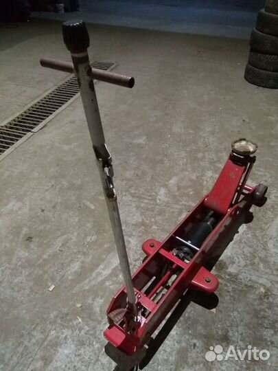 Домкрат гидравлический подкатной 20 тонн