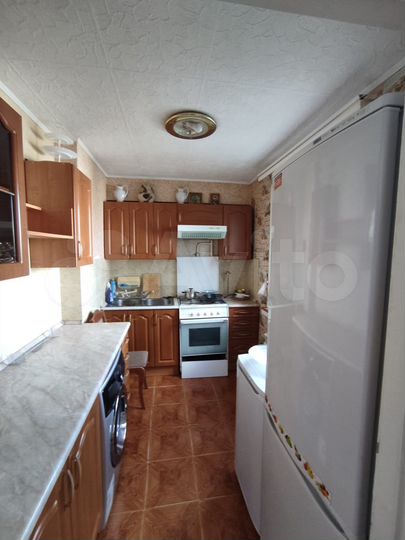 Комната 42 м² в 3-к., 5/9 эт.