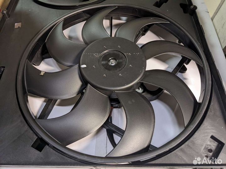 Вентилятор охлаждения Land Rover Volvo - основной