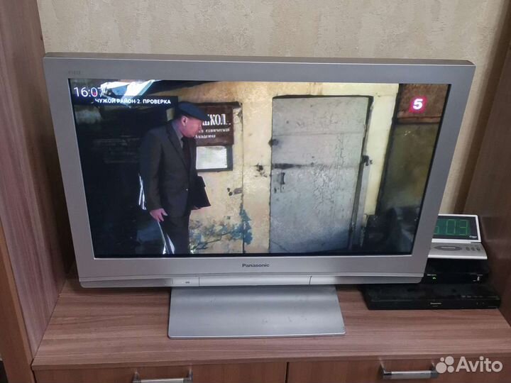Телевизор Panasonic 37