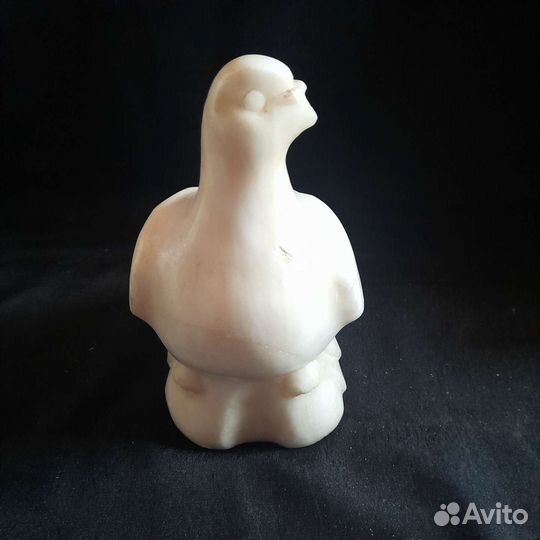 Винтажная статужтка Голубь из мрамора