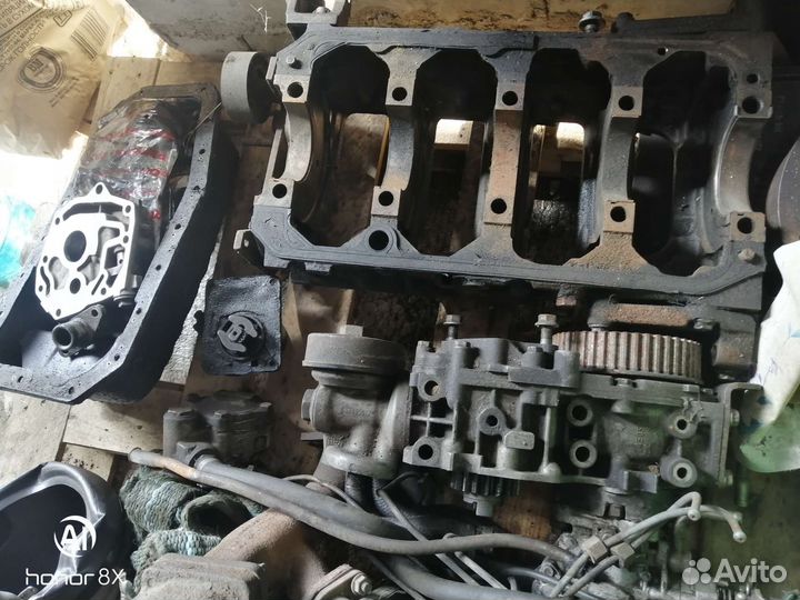 Продаю двс sofim 8140.43