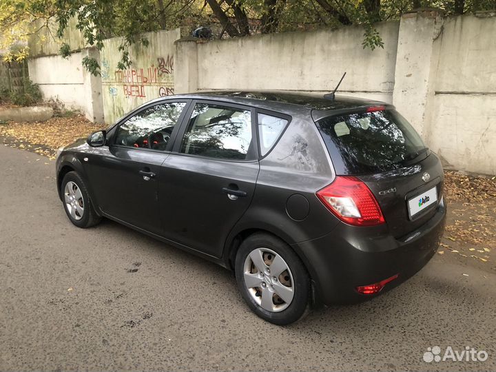 Kia Ceed 1.4 МТ, 2010, 255 000 км