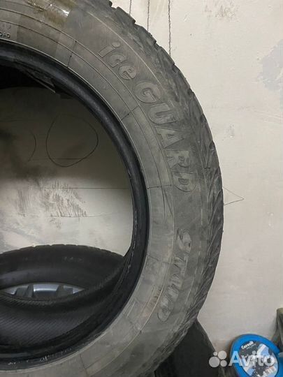 Yokohama IceGuard Stud IG65 205/60 R16 96T