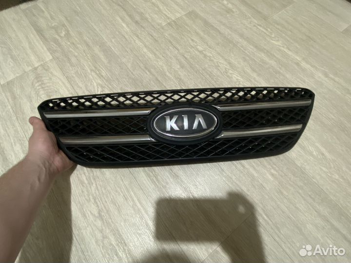 Решетка бампера kia ceed 1