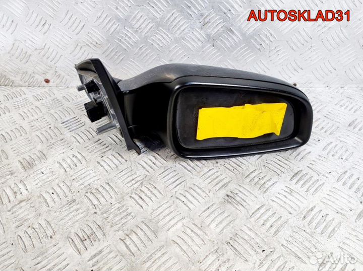Зеркало правое Opel Astra H 13187747 Кабриолет