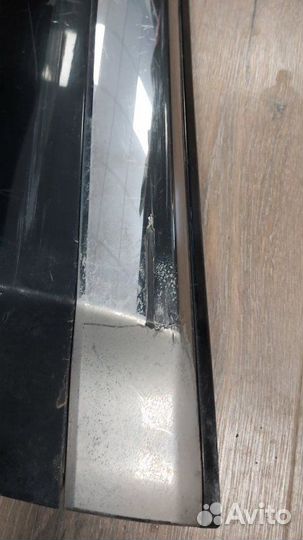 Молдинг двери задний правый Toyota Land Cruiser