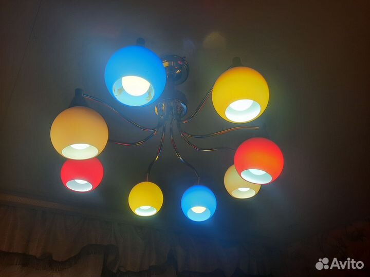 Люстра потолочная бу