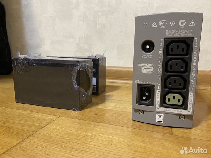Источник бесперебойного питания APS Back-UPS 500