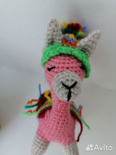 Игрушка лама-всеxпрезирака (высокомерная)