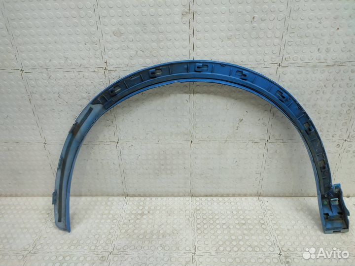 Накладка крыла передняя правая Audi Q3 8U