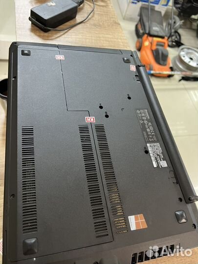 Отличный ноутбук Lenovo Для работы /учебы/игр (29)